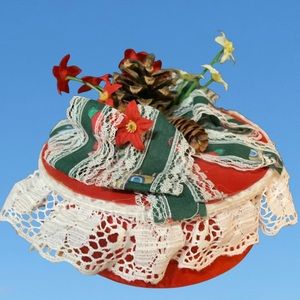 Vintage handmade woodland trinket storage, hand decorated, Xmas decor ❤️